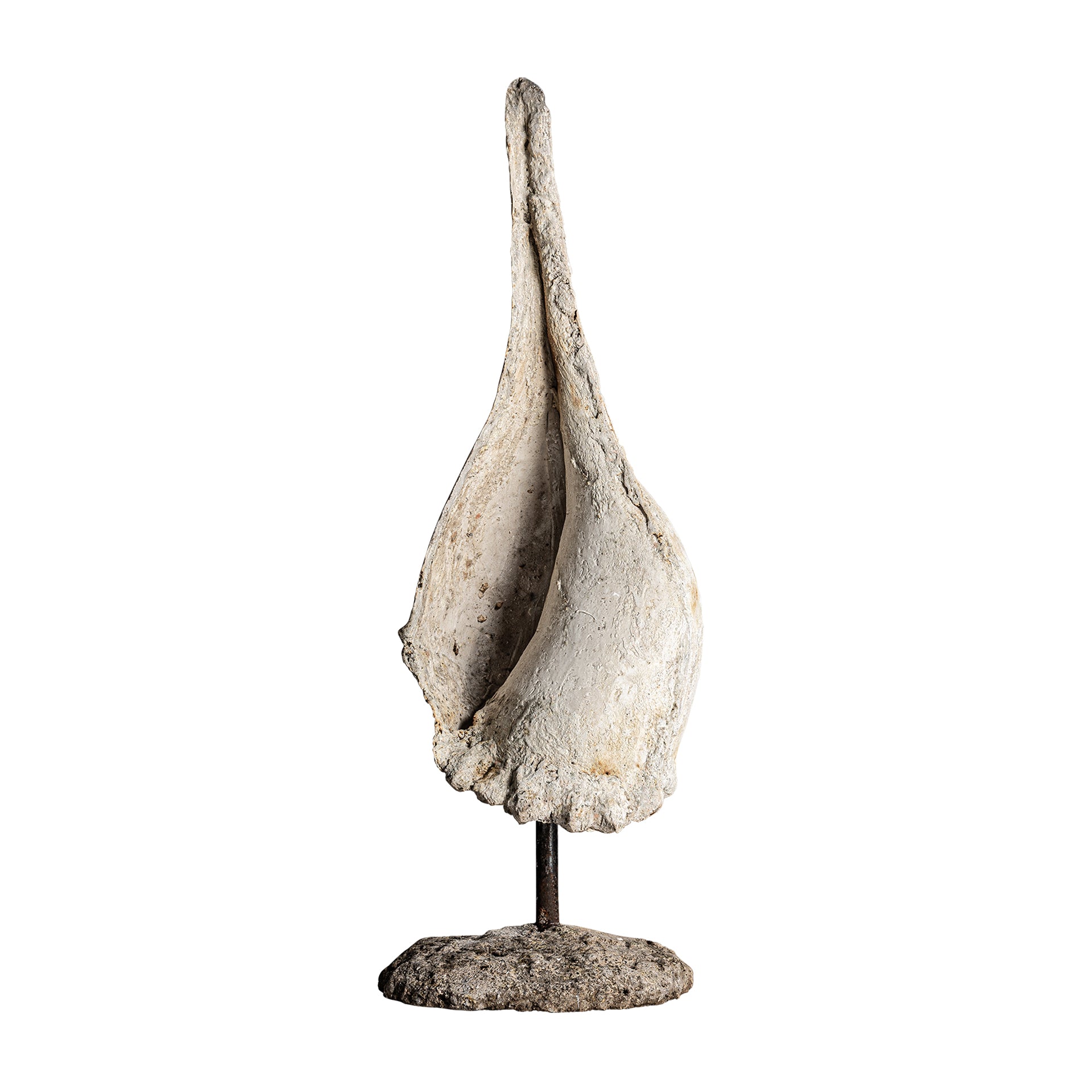 DECORATIVE FIGURE